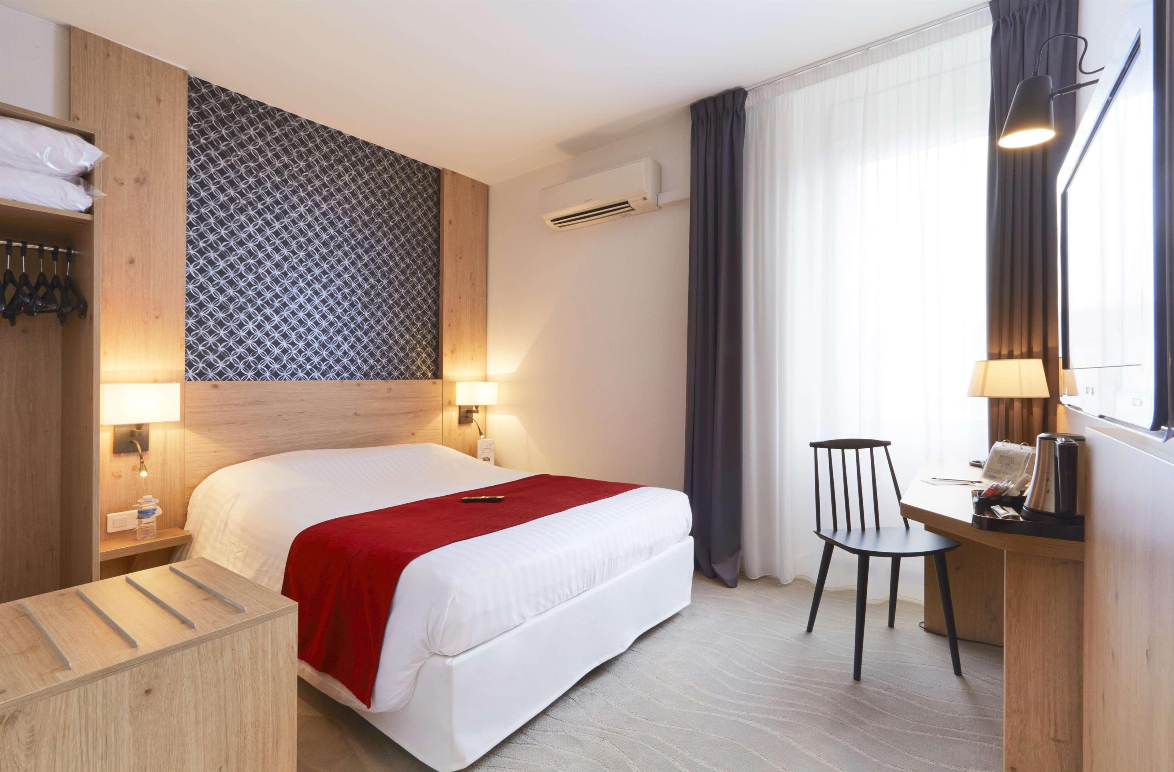 Kyriad Vannes Centre Ville Екстер'єр фото