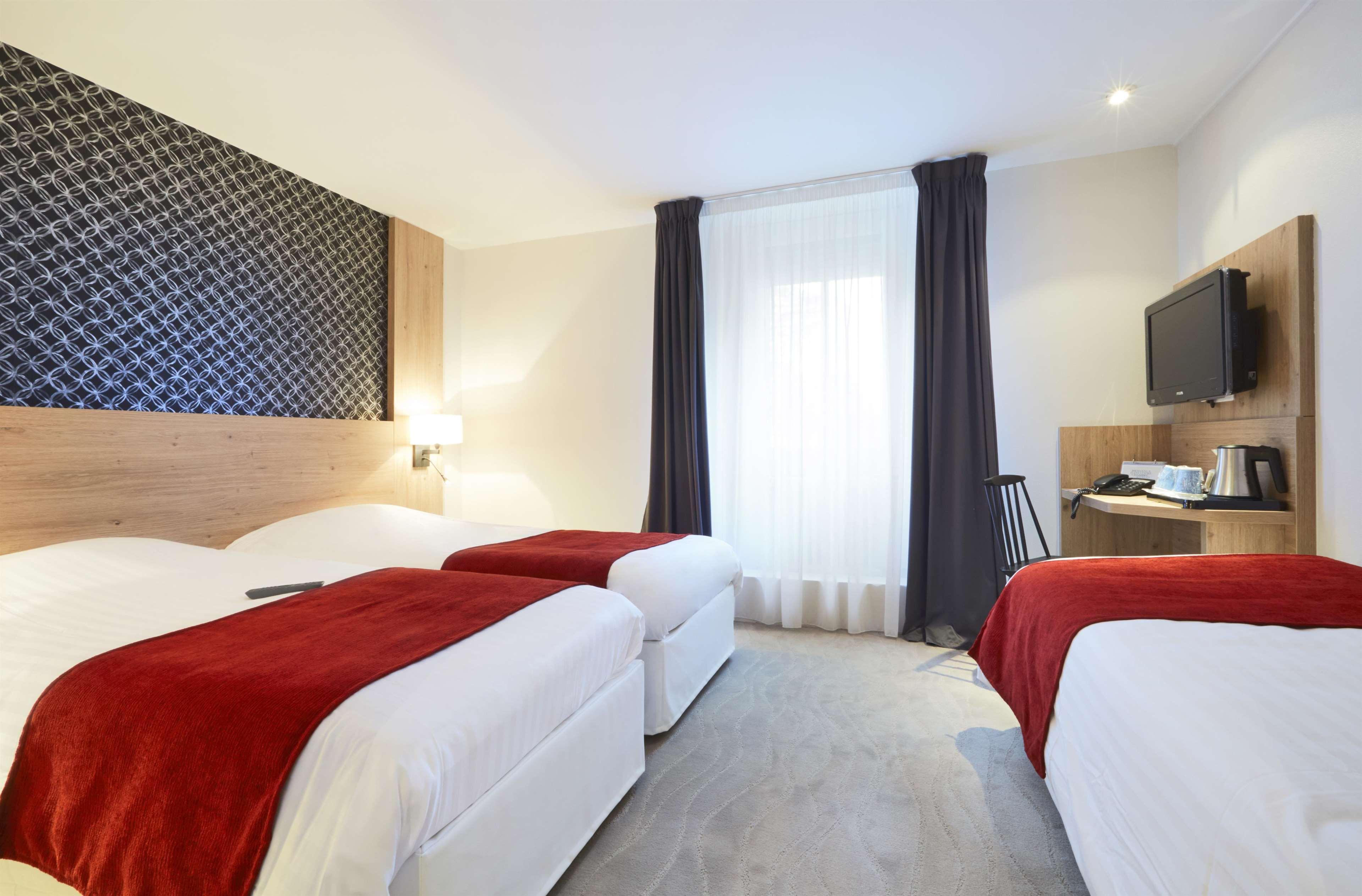 Kyriad Vannes Centre Ville Екстер'єр фото