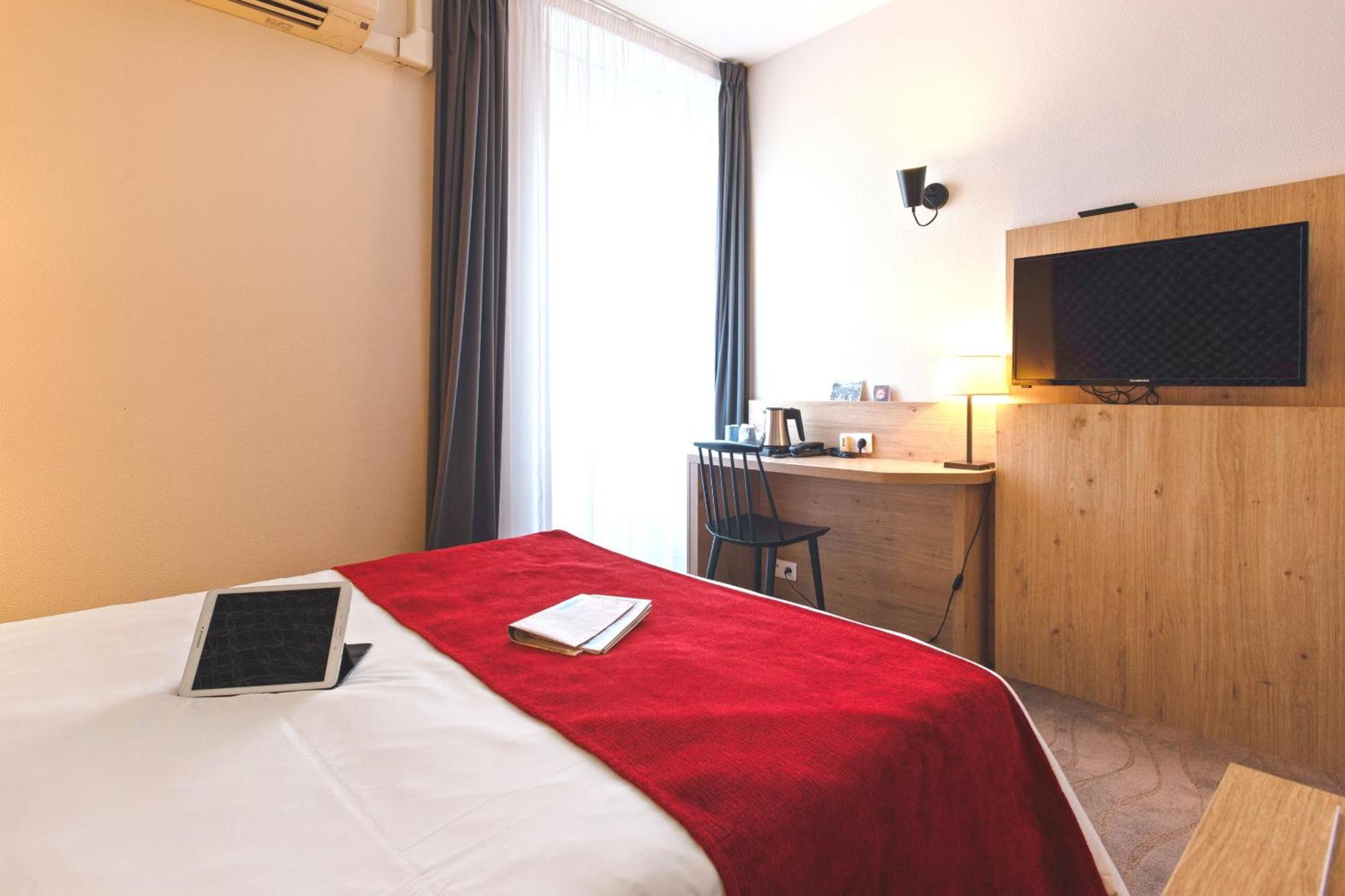 Kyriad Vannes Centre Ville Екстер'єр фото