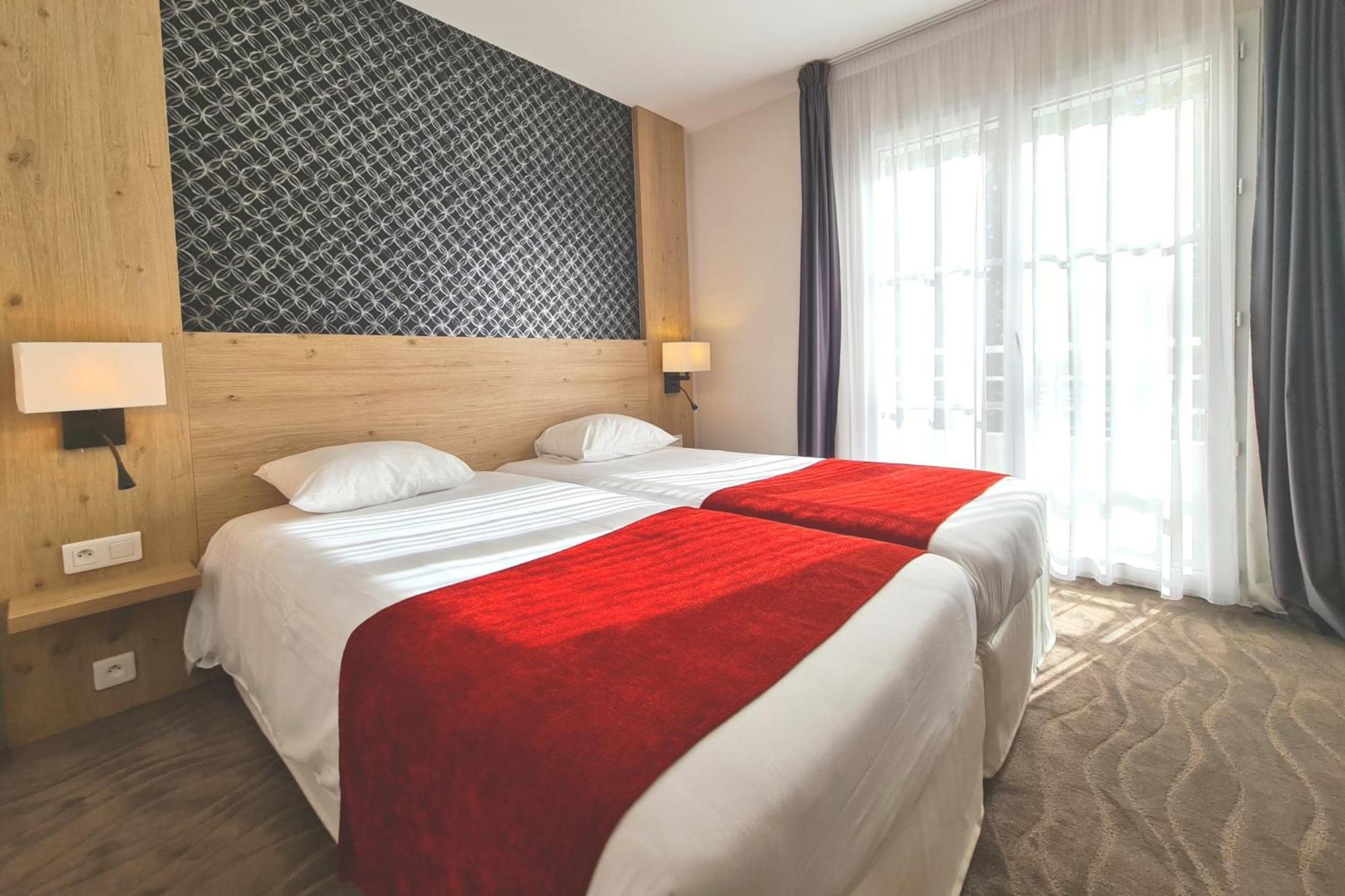 Kyriad Vannes Centre Ville Екстер'єр фото