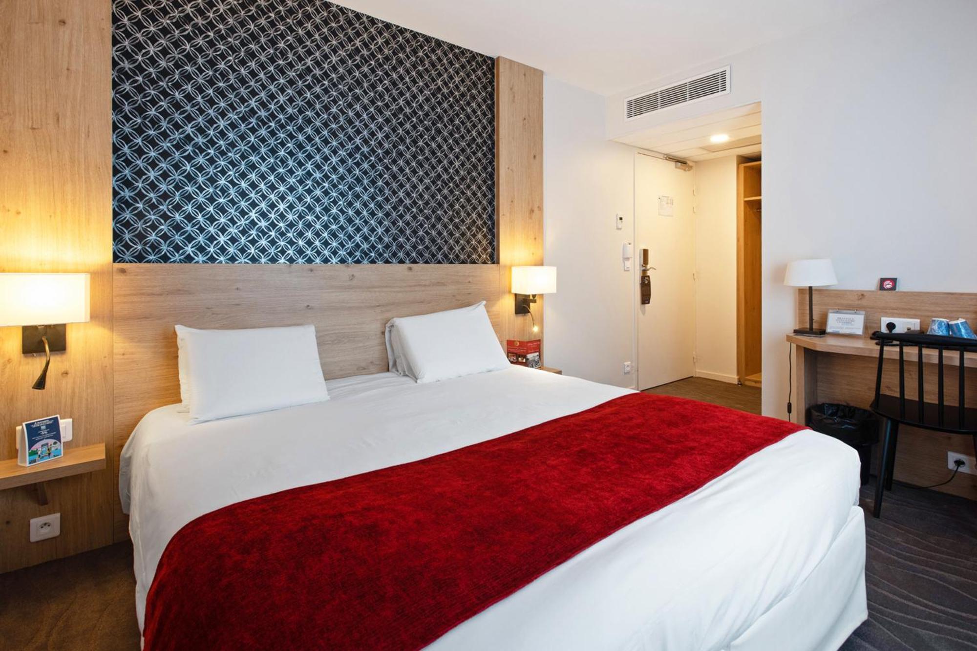 Kyriad Vannes Centre Ville Екстер'єр фото
