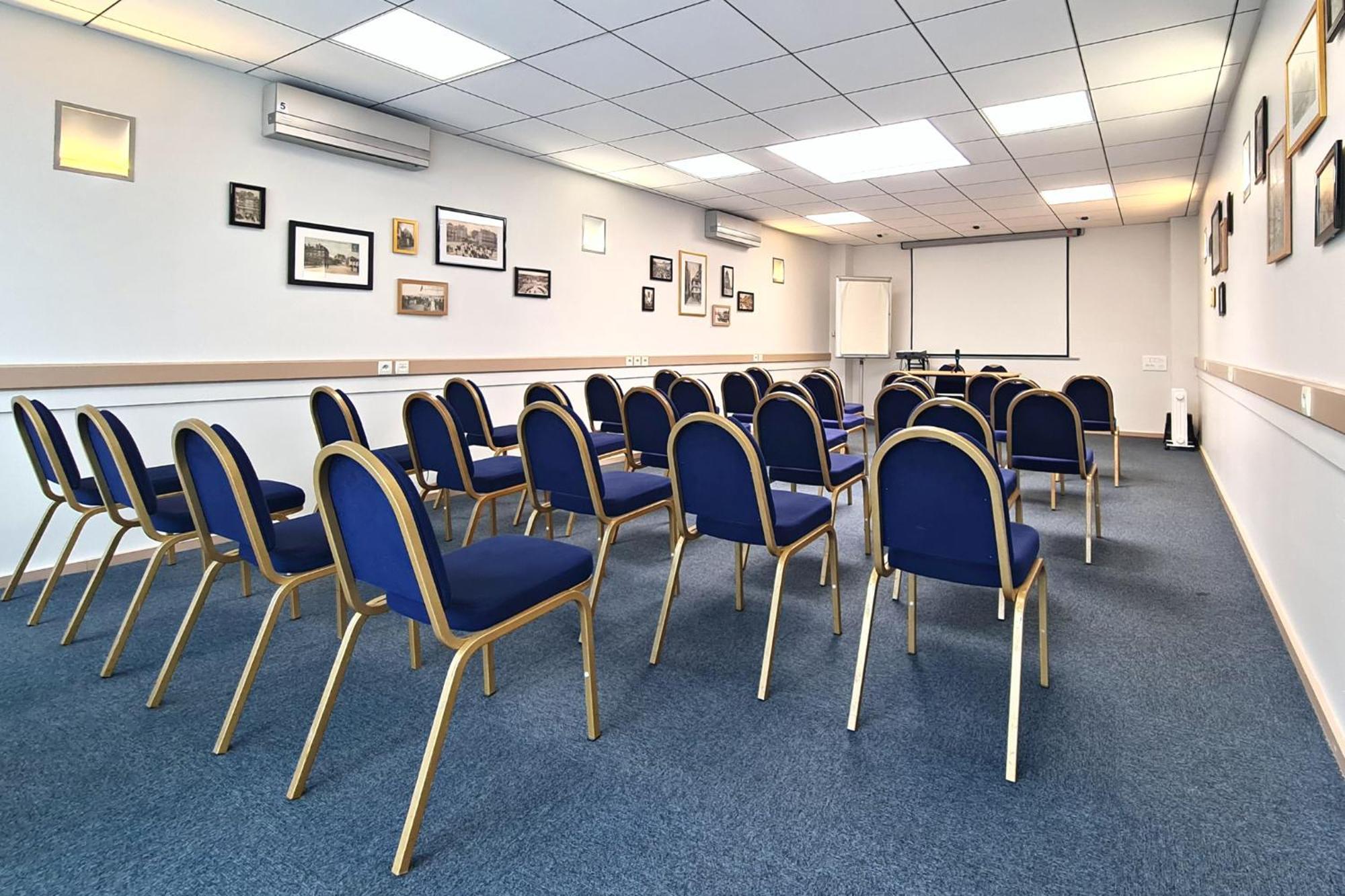 Kyriad Vannes Centre Ville Екстер'єр фото